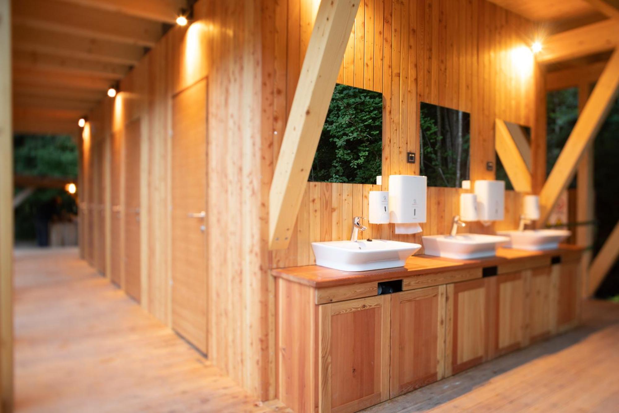 Forest Camping Mozirje Kamer foto